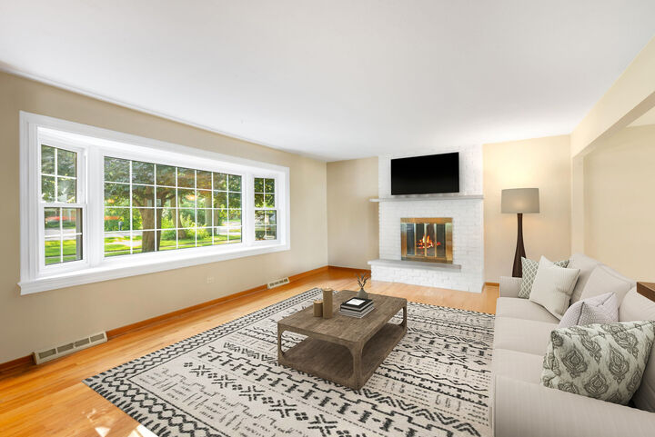Property Photo:  2S054 Orchard Road  IL 60189 