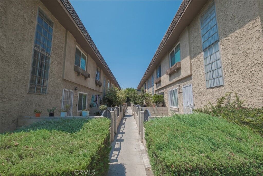 Property Photo:  4409 Merced Ave 15  CA 91706 