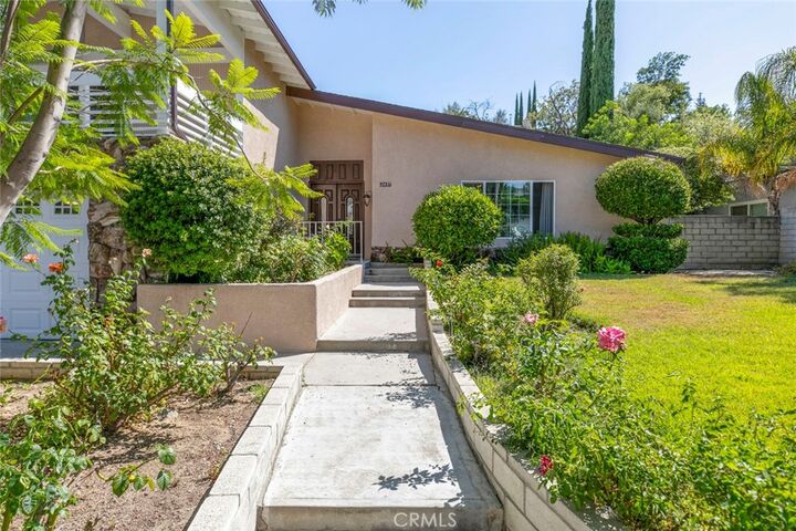 Property Photo: 12457 Bradford Place CA 91344
