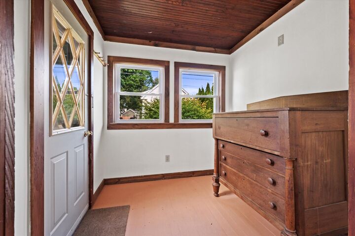 Property Photo:  30 Munroe Street  ME 04401 