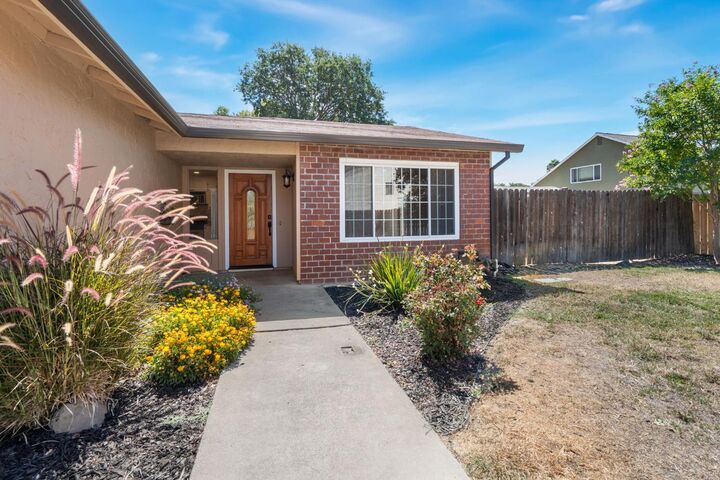 Property Photo:  5632 Andrea Boulevard  CA 95842 