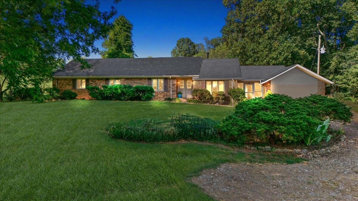 Property Photo:  264 Puncheon Camp Rd  TN 37020 