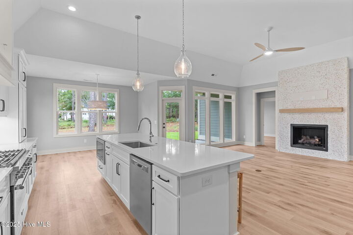 Property Photo: 685 Breezewood Drive SE NC 28422