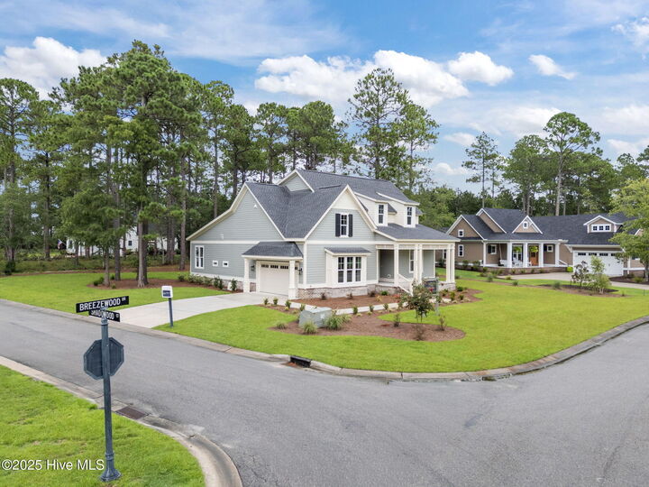 Property Photo:  685 Breezewood Drive SE  NC 28422 