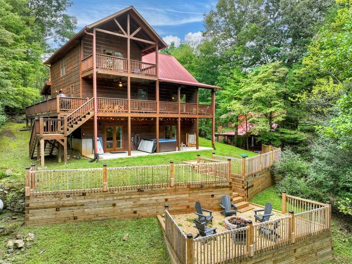 174 Wildwood Court  Ellijay GA 30540 photo