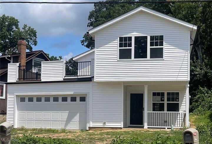 Property Photo:  909 Portage Lakes Drive  OH 44319 