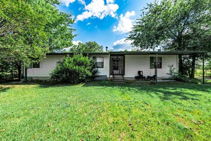 7801 W Interstate Highway 30  Cumby TX 75433 photo
