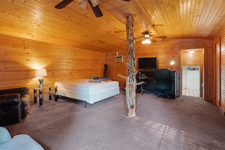 Property Photo:  100 County Road 45300  TX 75418 