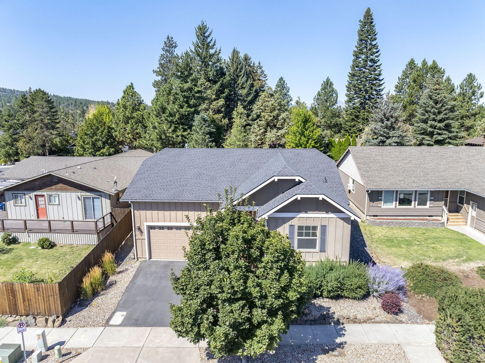 Property Photo:  63235 NW Britta Street  OR 97703 