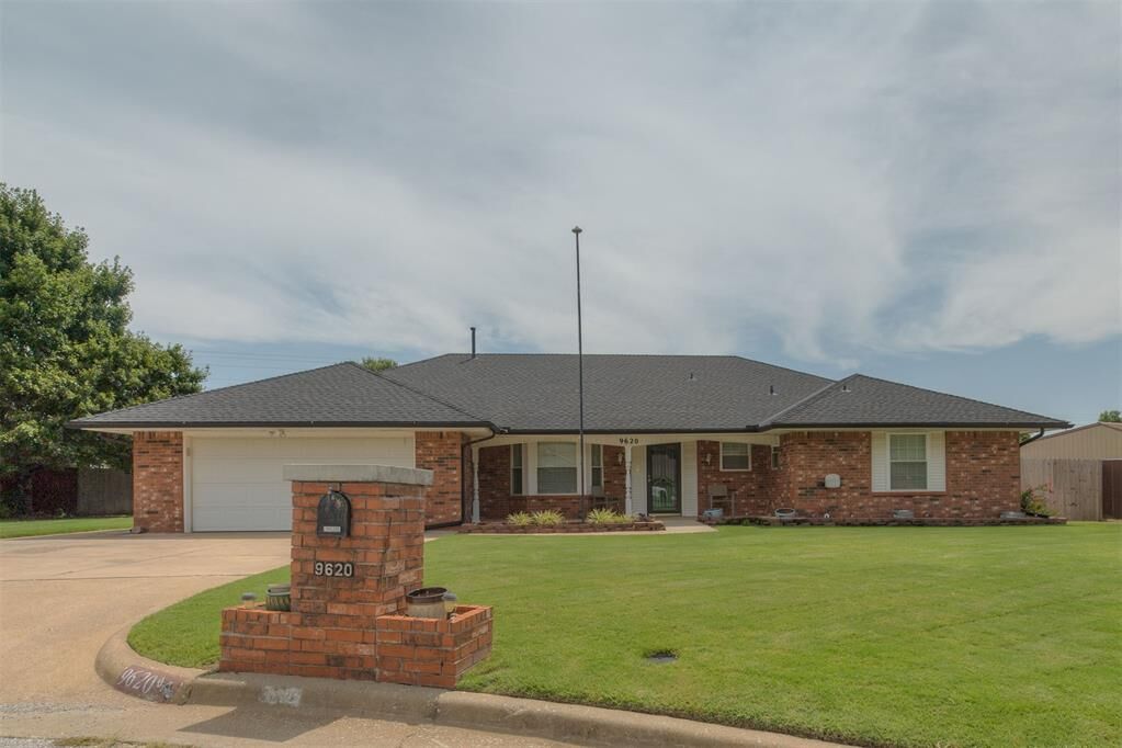 Property Photo: 9620 S Allen Drive OK 73139