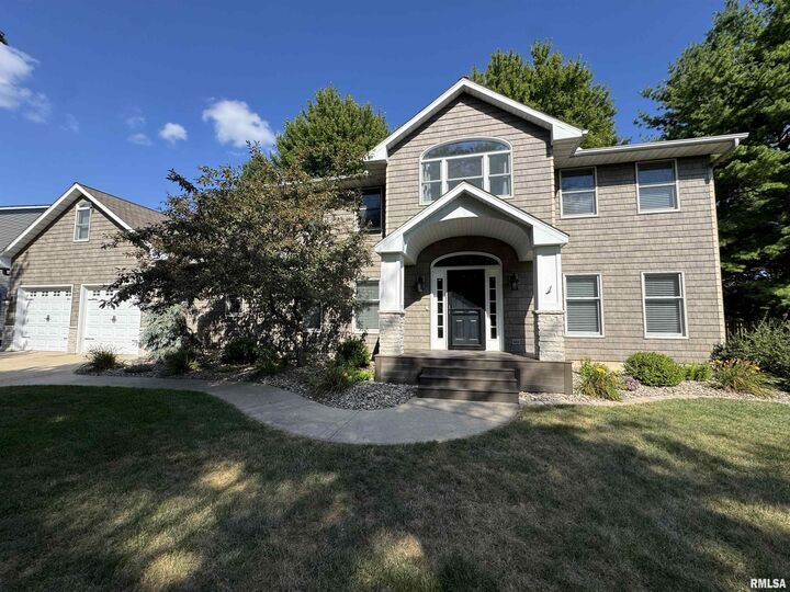 Property Photo: 2851 Parkway Court IL 61401