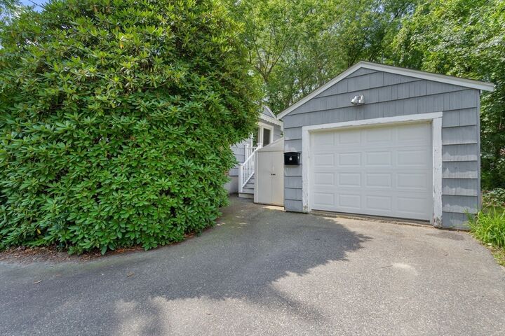 Property Photo:  14 Grant St Ext  MA 01702 