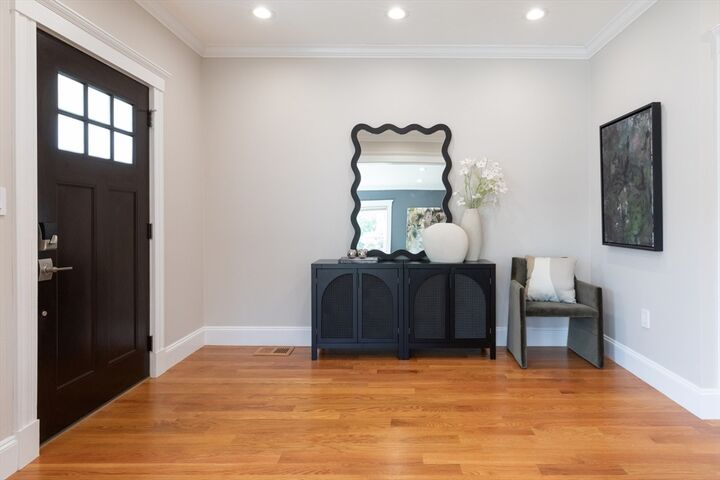 Property Photo:  54 Marathon St 1  MA 02474 