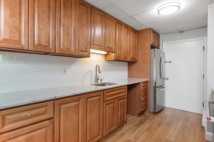 Property Photo:  300 Smithfield Rd 2-2  RI 02904 