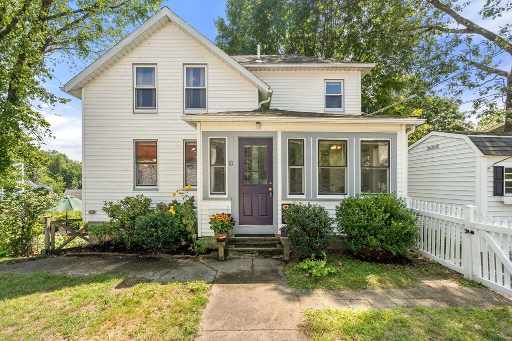 Property Photo: 10 Prospect Street MA 01754