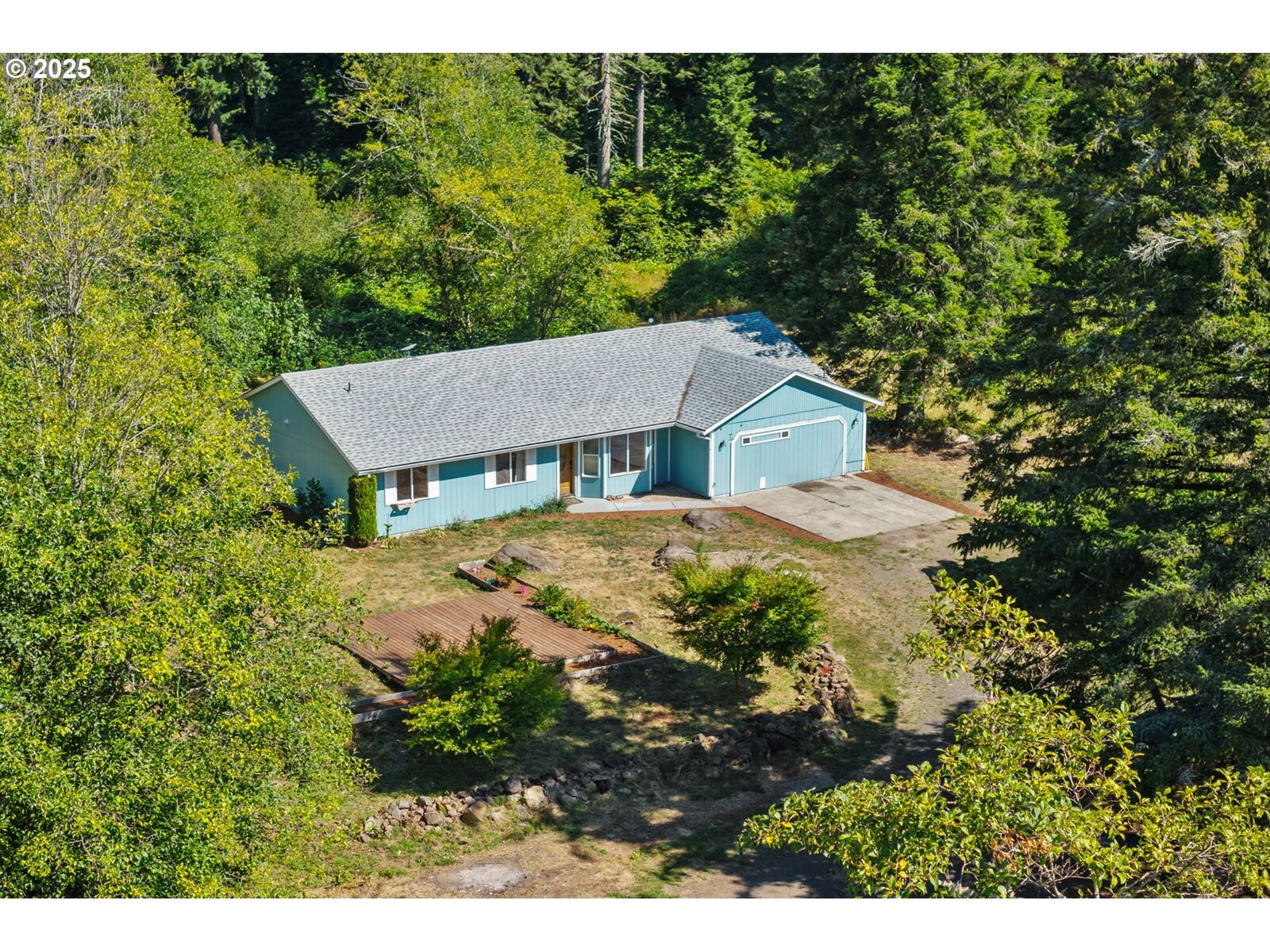 Property Photo:  122 Winter Creek Rd  WA 98648 