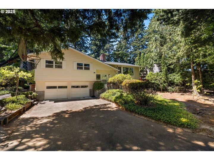 Property Photo:  9355 SW Jamieson Rd  OR 97005 