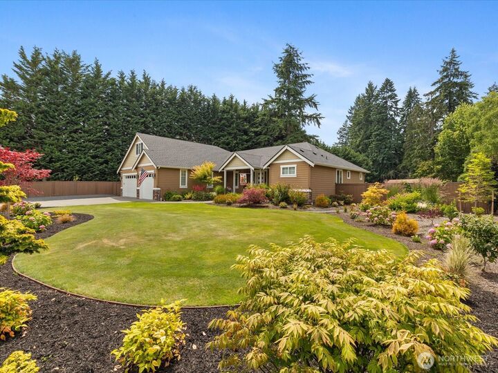 Property Photo: 16630 Snohomish Avenue WA 98296