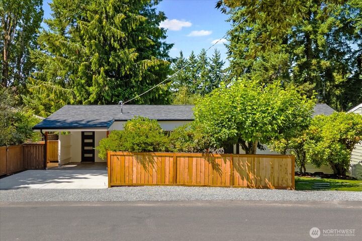 Property Photo:  10009  46th Avenue NE  WA 98125 