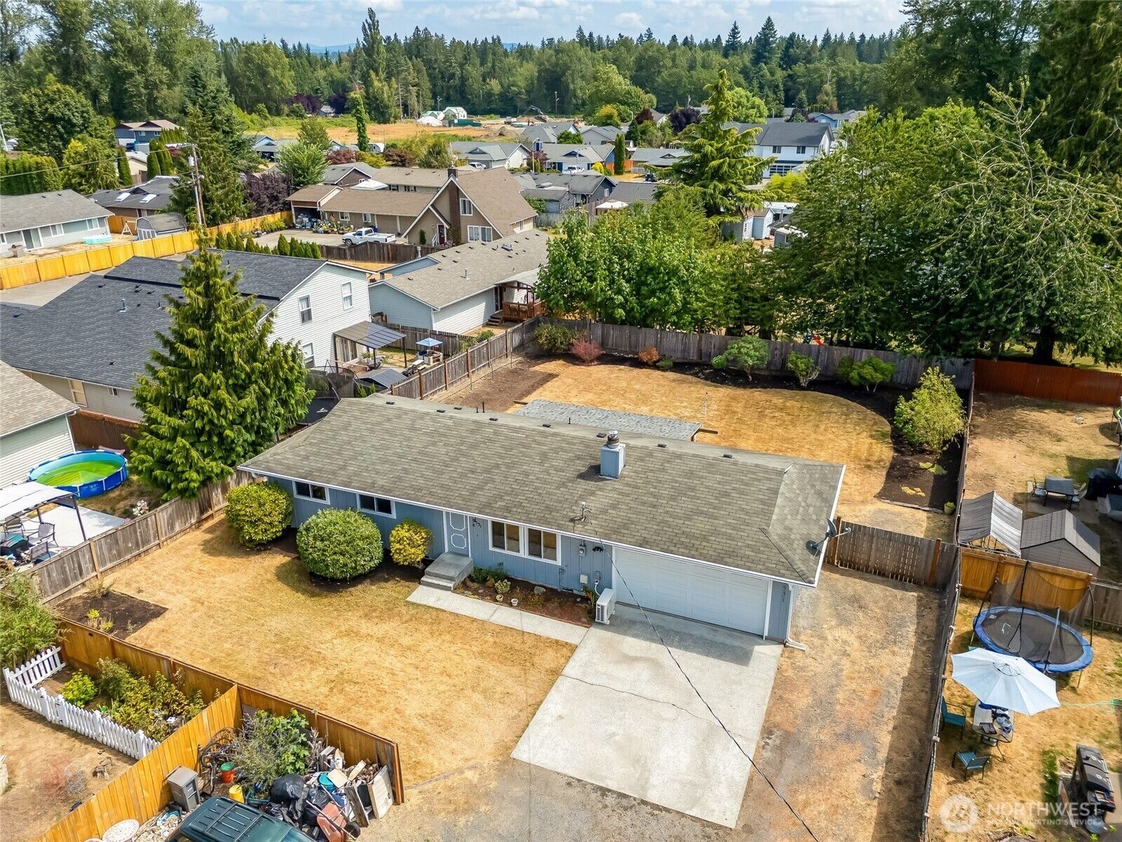 Property Photo:  9531 NE 51st Avenue  WA 98270 