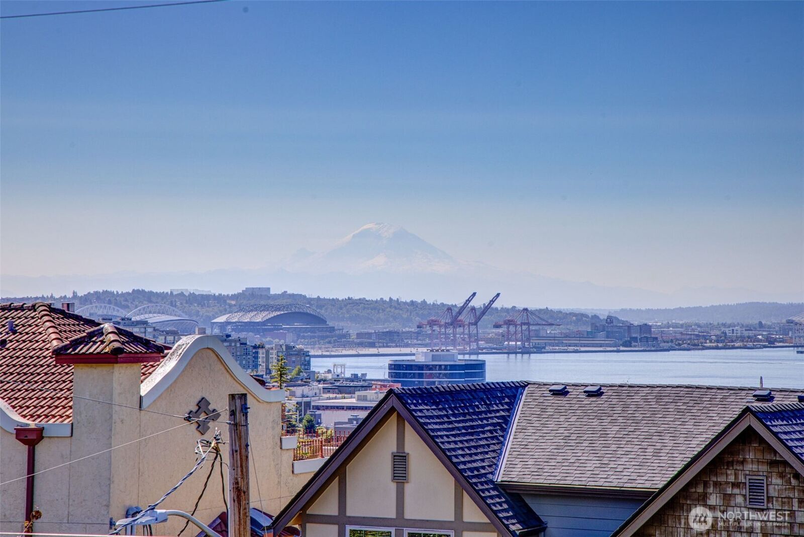 Property Photo:  500 W Olympic Place 301  WA 98119 