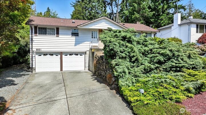 6501  233rd Place SW  Mountlake Terrace WA 98043 photo