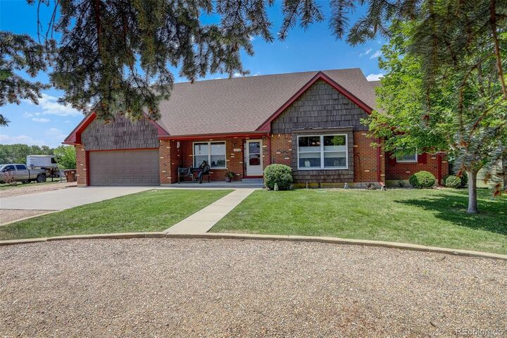 2316 Horseshoe Circle  Longmont CO 80504 photo