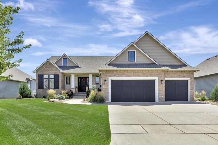 2522 N Paradise Ct  Wichita KS 67205 photo