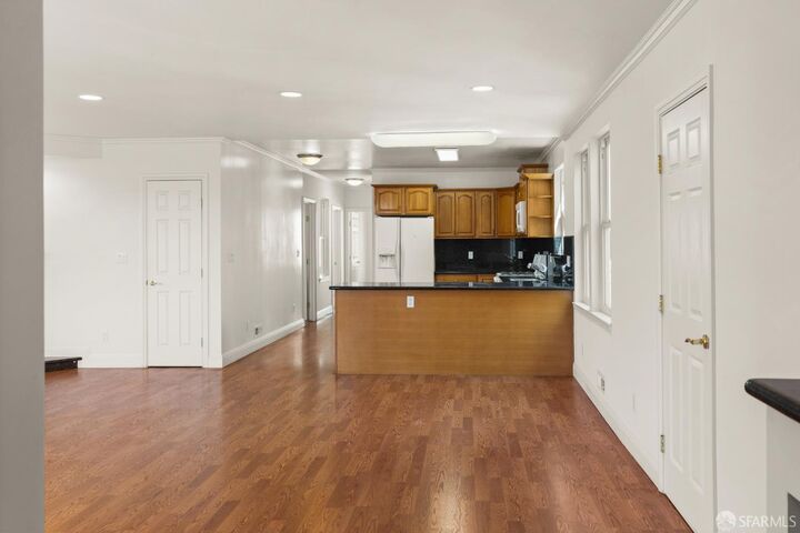 Property Photo: 4108 Moraga Street CA 94122