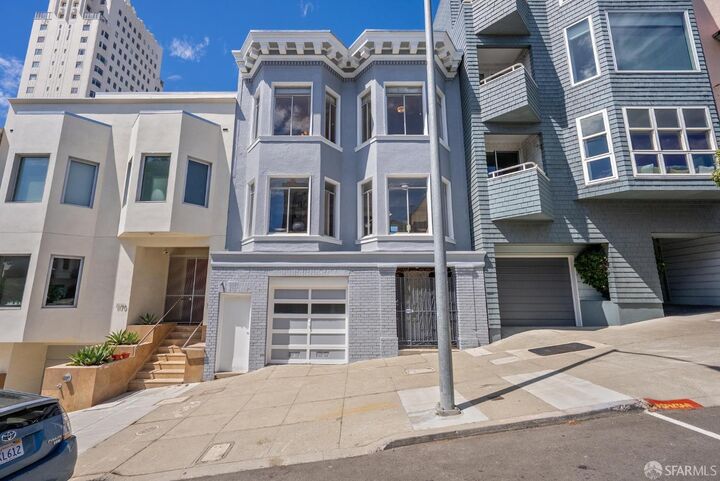 Property Photo:  1162 Vallejo Street  CA 94109 