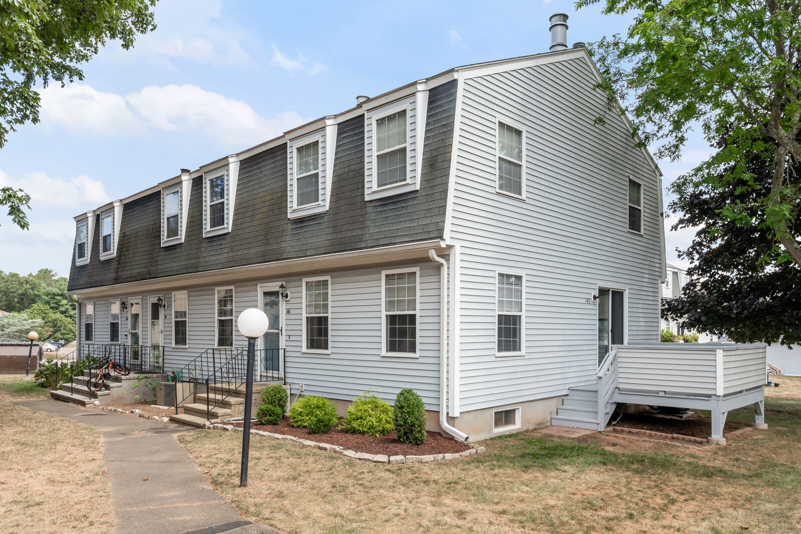 Property Photo:  140 Austin Ryer Lane 140  CT 06405 