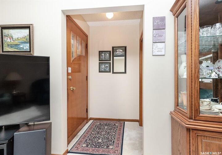 Property Photo:  201 Montreal Avenue S  SK S7K 2H6 