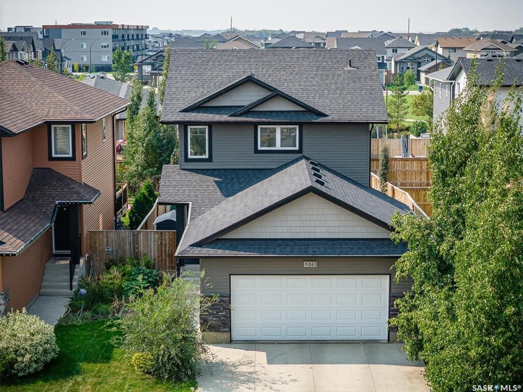 Property Photo: 143 Childers Crescent SK S7L 3G4