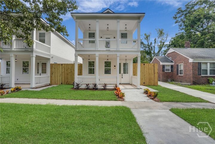 Property Photo:  906 E 33rd Street  GA 31401 