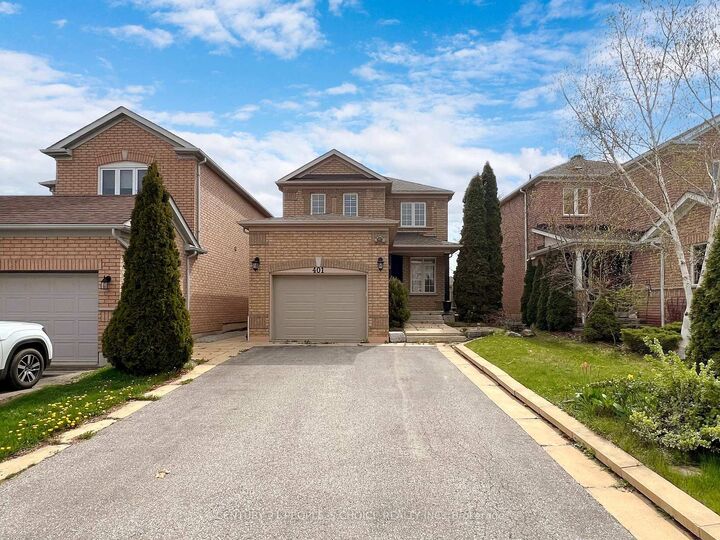 401 Cranston Park Avenue  Vaughan ON L6A 2R8 photo