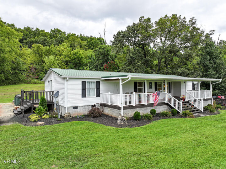 425 Lick Hollow Road  Greeneville TN 37743 photo