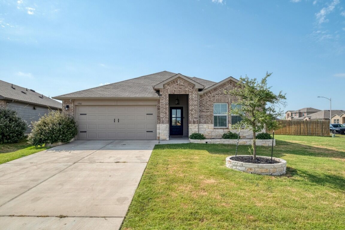 Property Photo:  5701 Berriweather Drive  TX 78724 