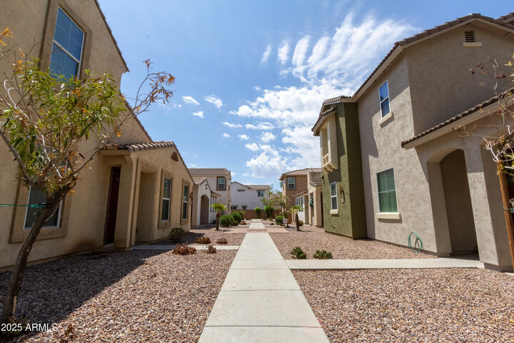 4131 E Oakland Street  Gilbert AZ 85295 photo