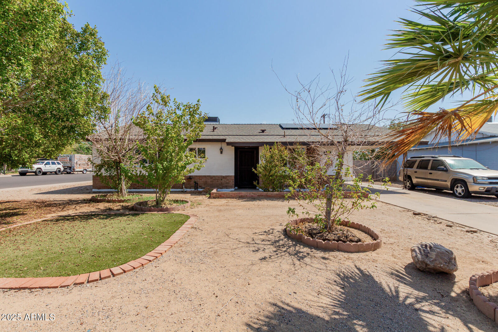 Property Photo:  2901 W Corrine Drive  AZ 85029 