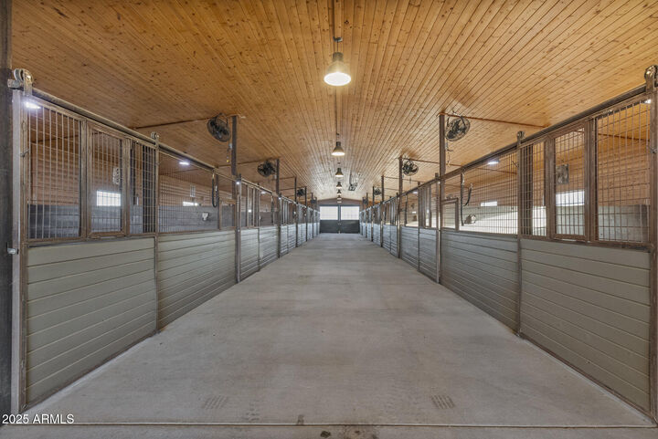 Property Photo:  21620 W Buckwheat Lane  AZ 85332 