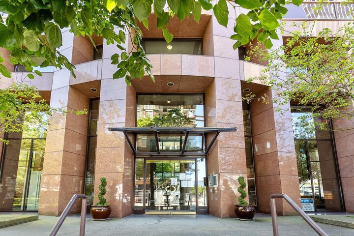 Photo de la propriété:  1500 Alberni Street 15C  BC V6G 3C9 