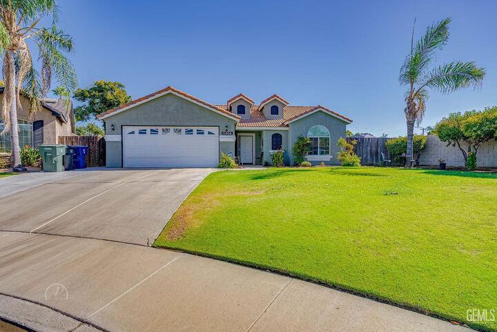 Property Photo:  11406 Pacific Harbor Avenue  CA 93312 