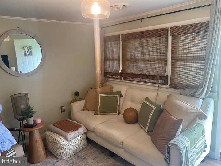 Property Photo:  2 Oak Street  DE 19933 