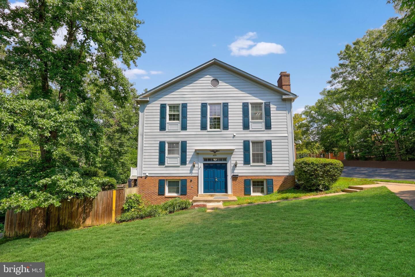 Property Photo: 8070 Sleepy View Lane VA 22153