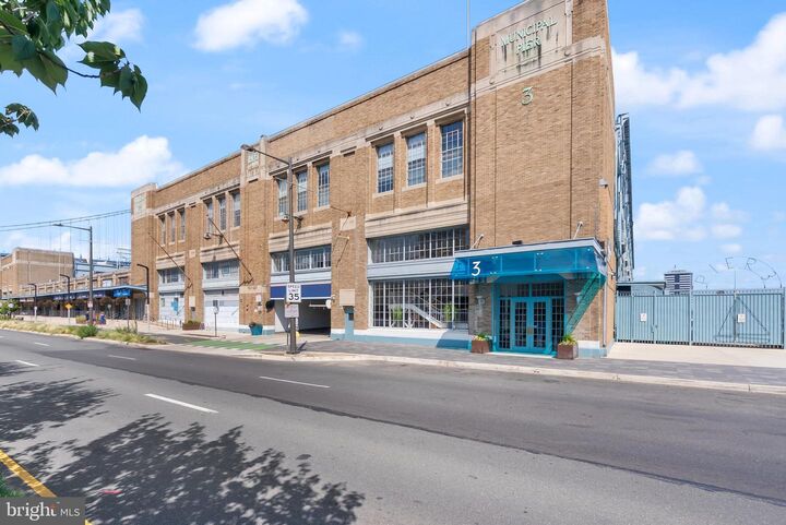 Property Photo:  3 N Chris Columbus Boulevard Rl106  PA 19106 