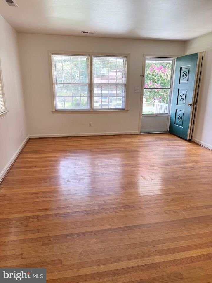 Property Photo:  1115 Bernstein Road  VA 22407 