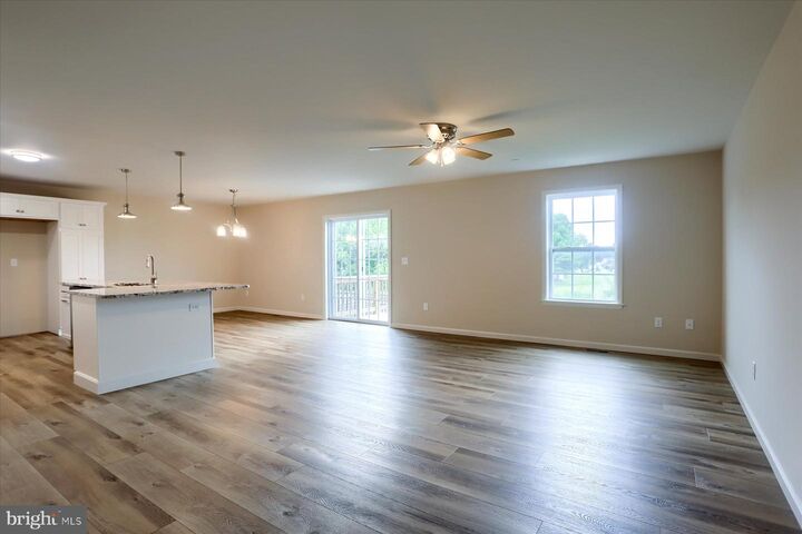 Property Photo:  81 Cortland Crossing  PA 17078 