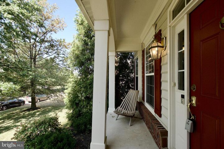 Property Photo: 25272 Oribi Place VA 20105