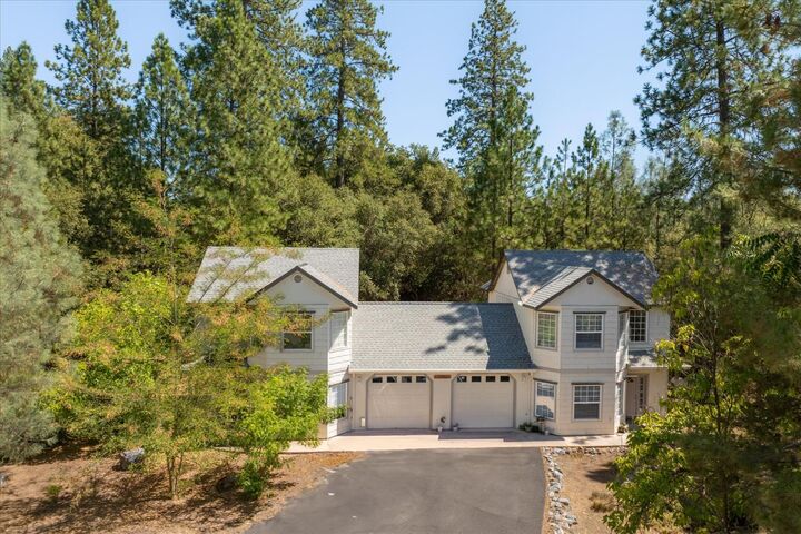 Property Photo:  22125 Becky River Lane  CA 95247 