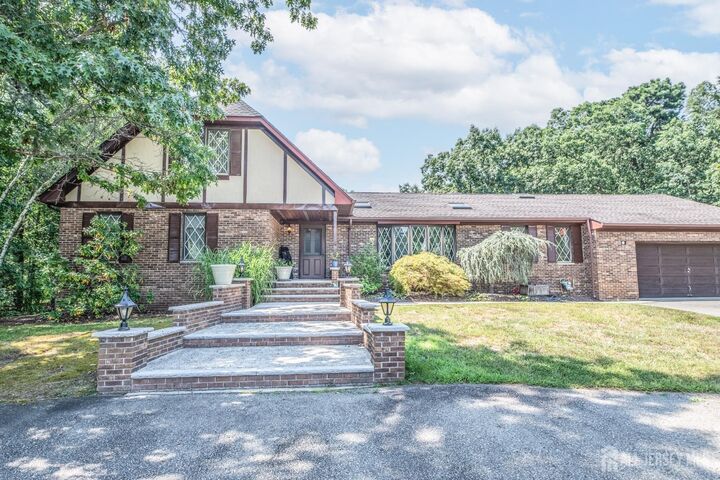 Property Photo:  164 Old Forge Road  NJ 08831 